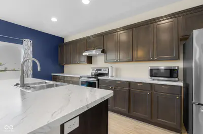 2432 Creekland Drive, Columbus - 13