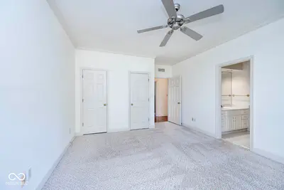 7925 Beaumont Green East Drive, Indianapolis - 27