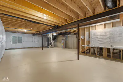 524 Wilsons Farm Drive, Fortville - 34