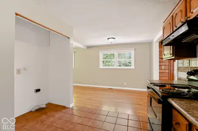 10205 College Avenue, Carmel - 8