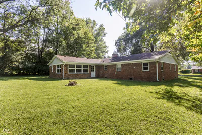 10461 Woodlawn Drive, Carmel - 43