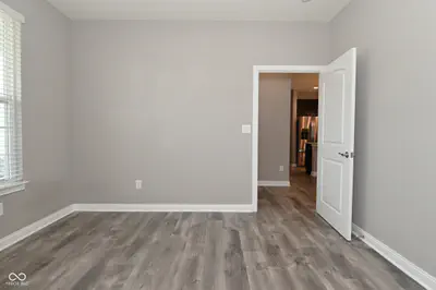 9170 Hedley Way E, Avon - 29