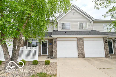 11437 Enclave Boulevard, Fishers