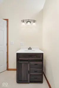 318 Lebanon Street, Jamestown - 41