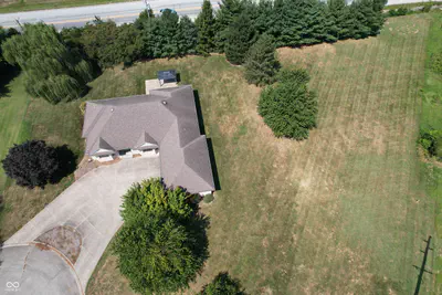 505 Kelly Drive, Brownstown - 40