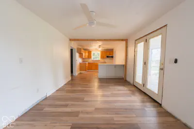 9043 Colvin Road, Centerville - 44