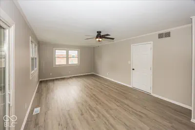 5625 950, Zionsville - 8