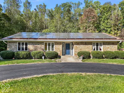 2500 S Edgewood Cove, Martinsville - 2