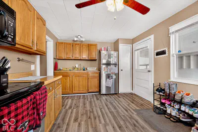 17 W Brown Street, Knightstown - 5
