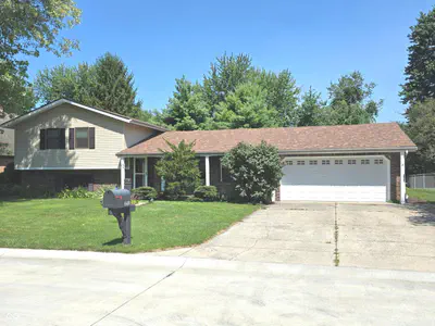 648 Yosemite Drive, Indianapolis