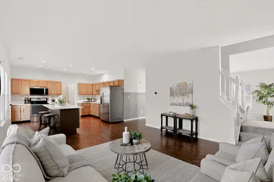 2020 Treving Drive, Cicero - 10
