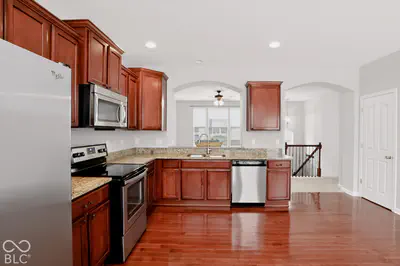 12725 Tamworth Drive, Fishers - 14