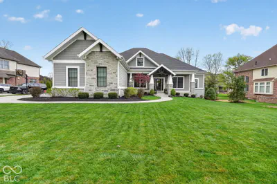 10901 Giselle Way, Fishers - 3