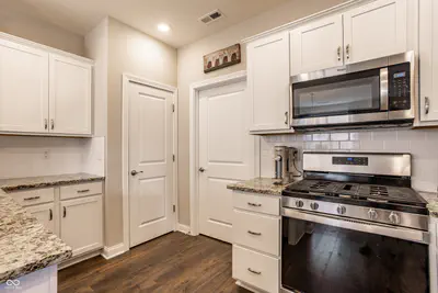 13391 Carefree Court, Camby - 9