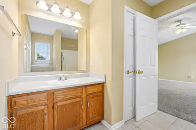 15366 Ten Point Drive, Noblesville - 47