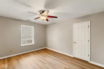 7037 Dewester Drive, Indianapolis - 12