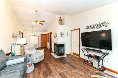 6381 Village Oak Court, Indianapolis - 6