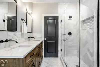 7951 Meridian Hills Lane, Indianapolis - 35