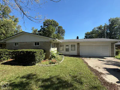 10205 College Avenue, Carmel - 4