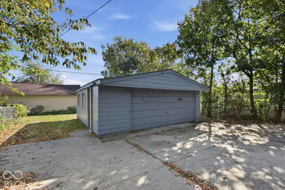 555 Woodrow Avenue, Indianapolis - 20