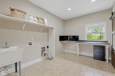 3323 S 800 E, Zionsville - 43