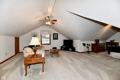 7061 Carrie Drive, New Palestine - 14