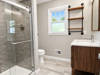 7053 Grosvenor Place, Indianapolis - 24