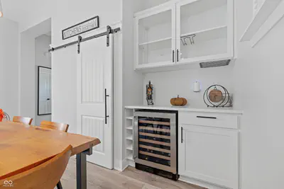6939 Pickett Place, Carmel - 14