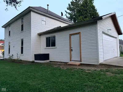 105 S Broad, Mooreland - 19