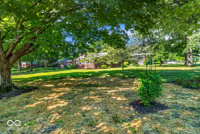 7856 Creekview Circle, Indianapolis - 44