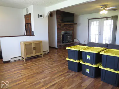 8870 W 450 S, Columbus - 6