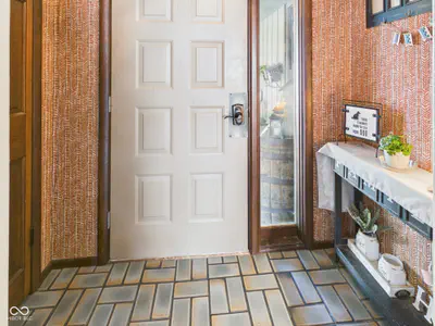 318 Vasbinder Drive, Chesterfield - 3