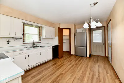 7936 Eaker Court, Brownsburg - 55