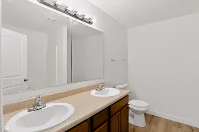 154 Thistlewood Drive, Greenfield - 40