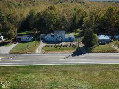 12407 E Us Highway 50, Seymour - 43