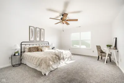 828 Blue Ash Trail, Greenwood - 21