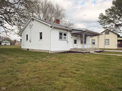 7090 Washington Street, Holton - 2