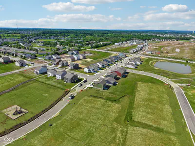 8658 Hollander Drive, Camby - 32