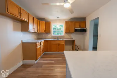 9043 Colvin Road, Centerville - 46