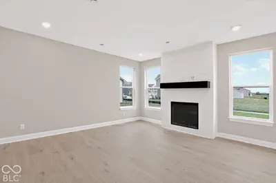 19236 Jacoby Boulevard, Westfield - 15