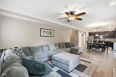 10662 Landsbrook Run N, Noblesville - 10