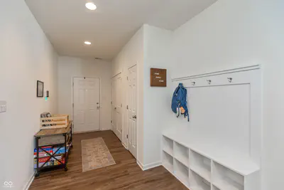 6841 Bluebird Lane, Seymour - 10