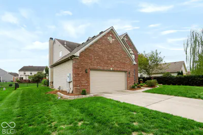 5647 Wakefield Road, Greenwood - 3