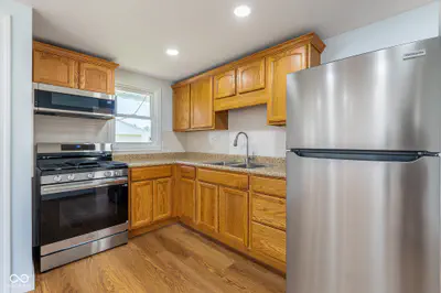 3117 31st Street, Columbus - 12