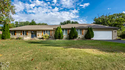1401 Westwind Drive, Avon