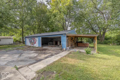 220 Cossell Drive, Indianapolis - 30