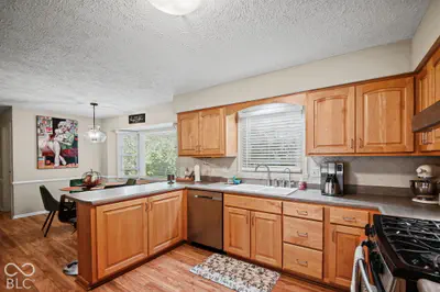 651 Hawthorne Drive, Carmel - 6