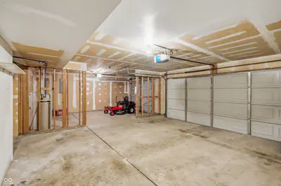 8017 Branch Creek Drive, Indianapolis - 33