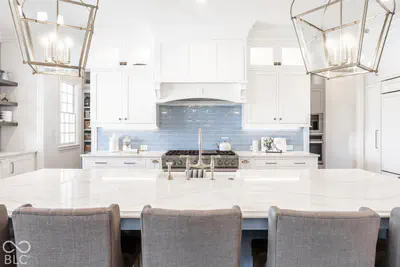 540 E 214th Street, Westfield - 5