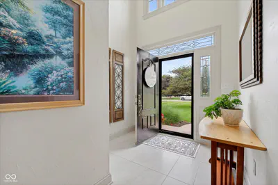 6132 Fox Court, Pendleton - 3